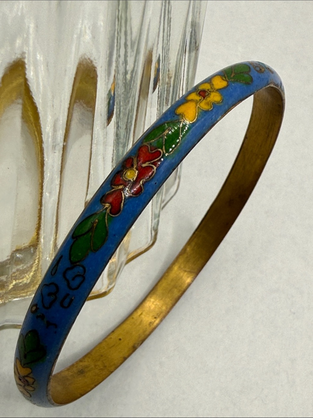 Vintage Blue Floral Cloisonné Bangle Bracelet beautiful color medium thickness